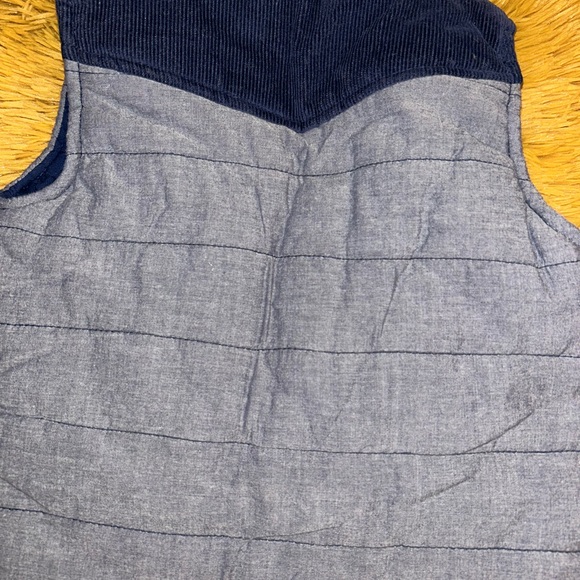 Genuine kids Oshkosh Vest 🐻 - Picture 7 of 7